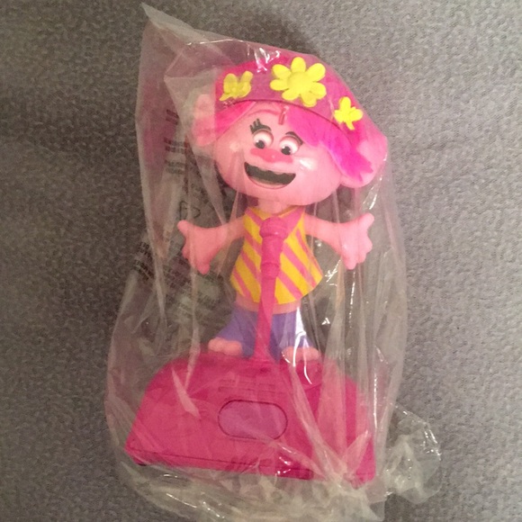 Dream Work Troll singing doll - Picture 3 of 3